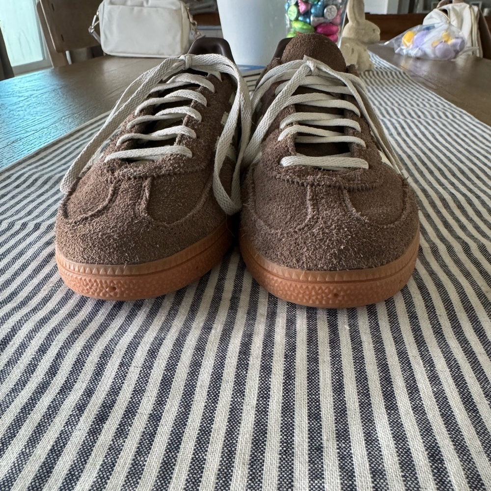 Adidas Spezial Women’s Brown Suede Sneakers with White Stripes - Picture 4 of 9